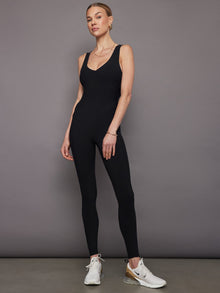 Carbon38 | V-Neck Jumpsuit In Melt | Black