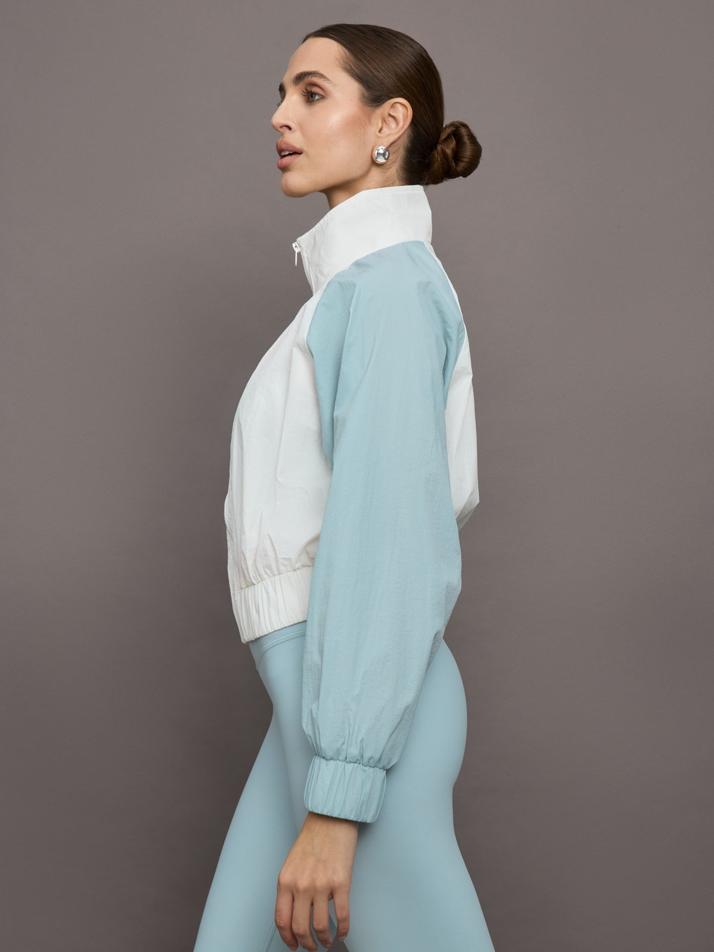 Colorblock Windbreaker | Cloud Dancer / Sky Blue
