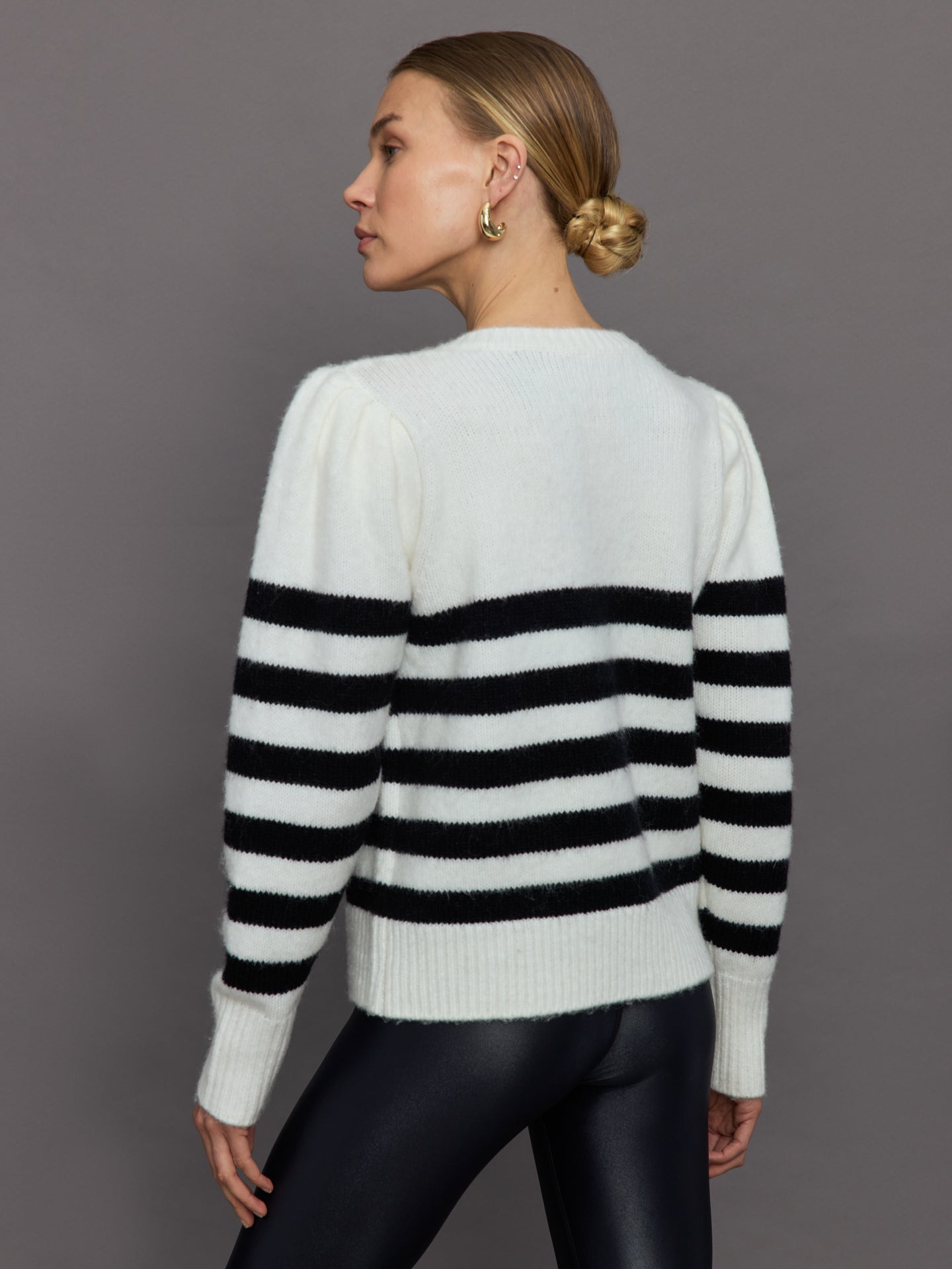 Carbon38 | Striped Puff Sleeve Sweater | Cream/ Black