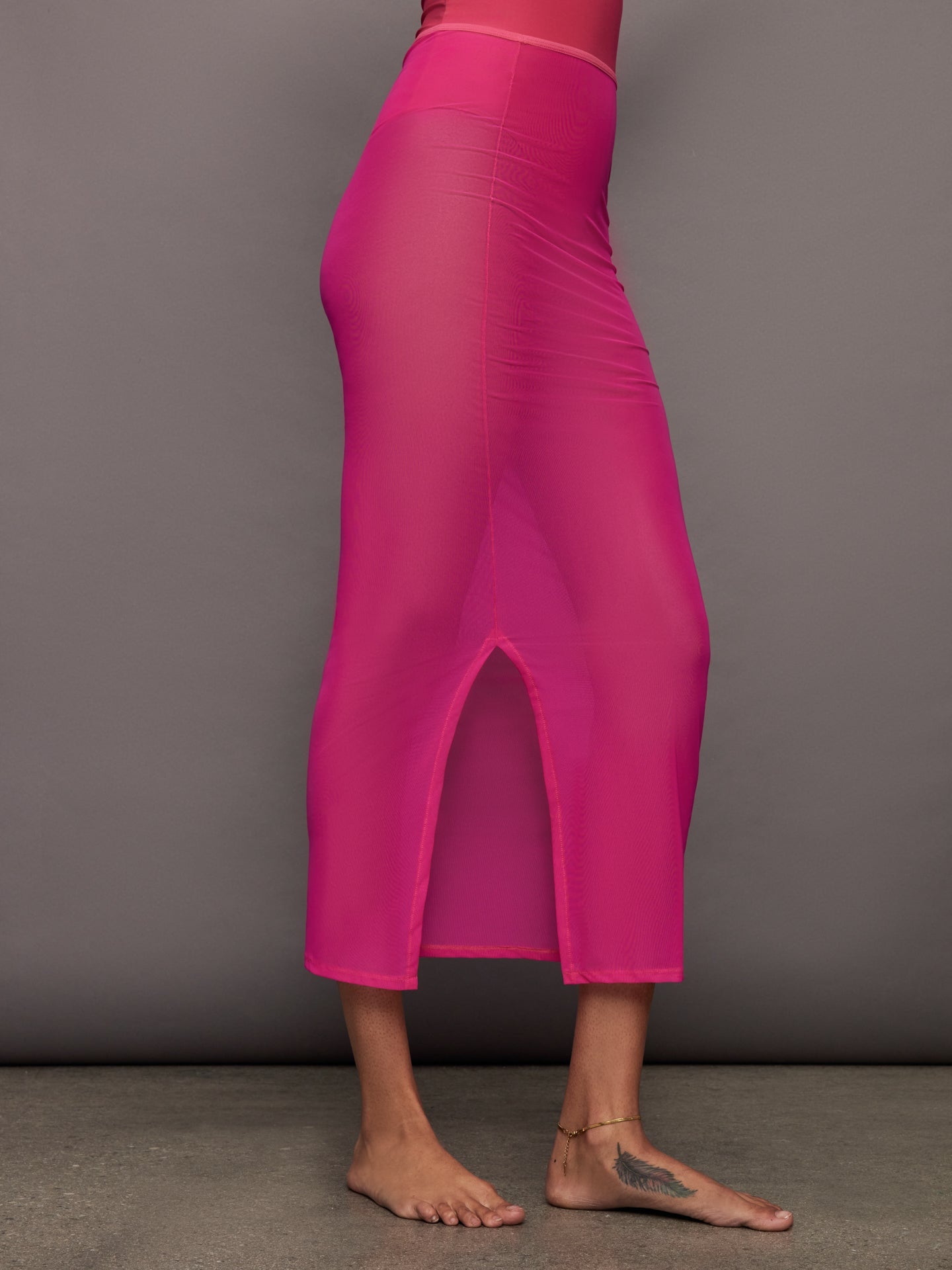 Mesh Column Skirt | Fuchsia Pink