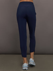 Jogger in Melt | Navy Blazer