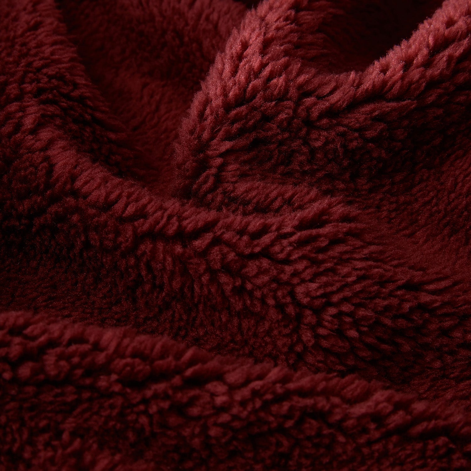 Sherpa Fleece Lounge Shorts | Cabernet/Black