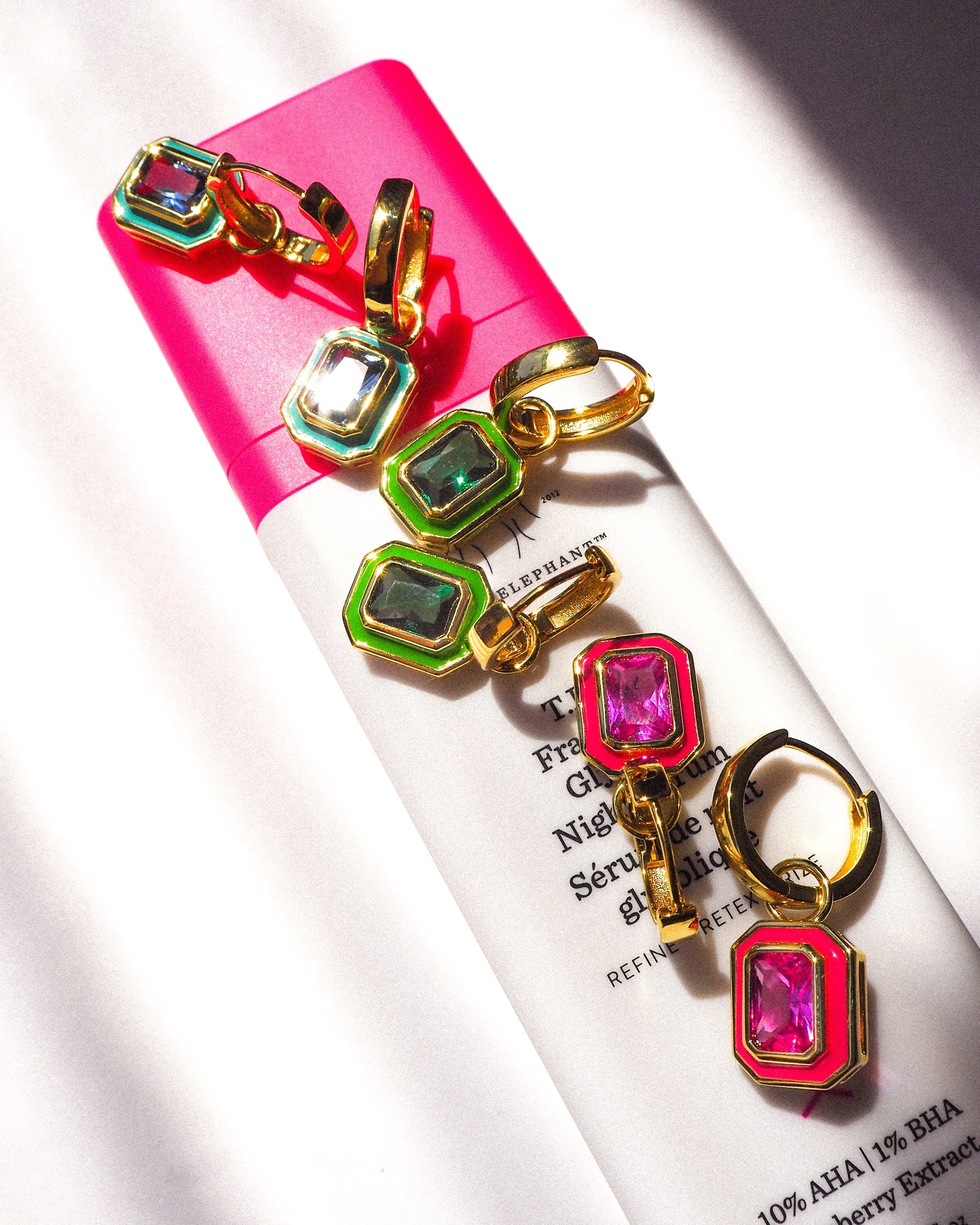 Bezel Huggies | Turquoise/Cubic Zirconia | Gold