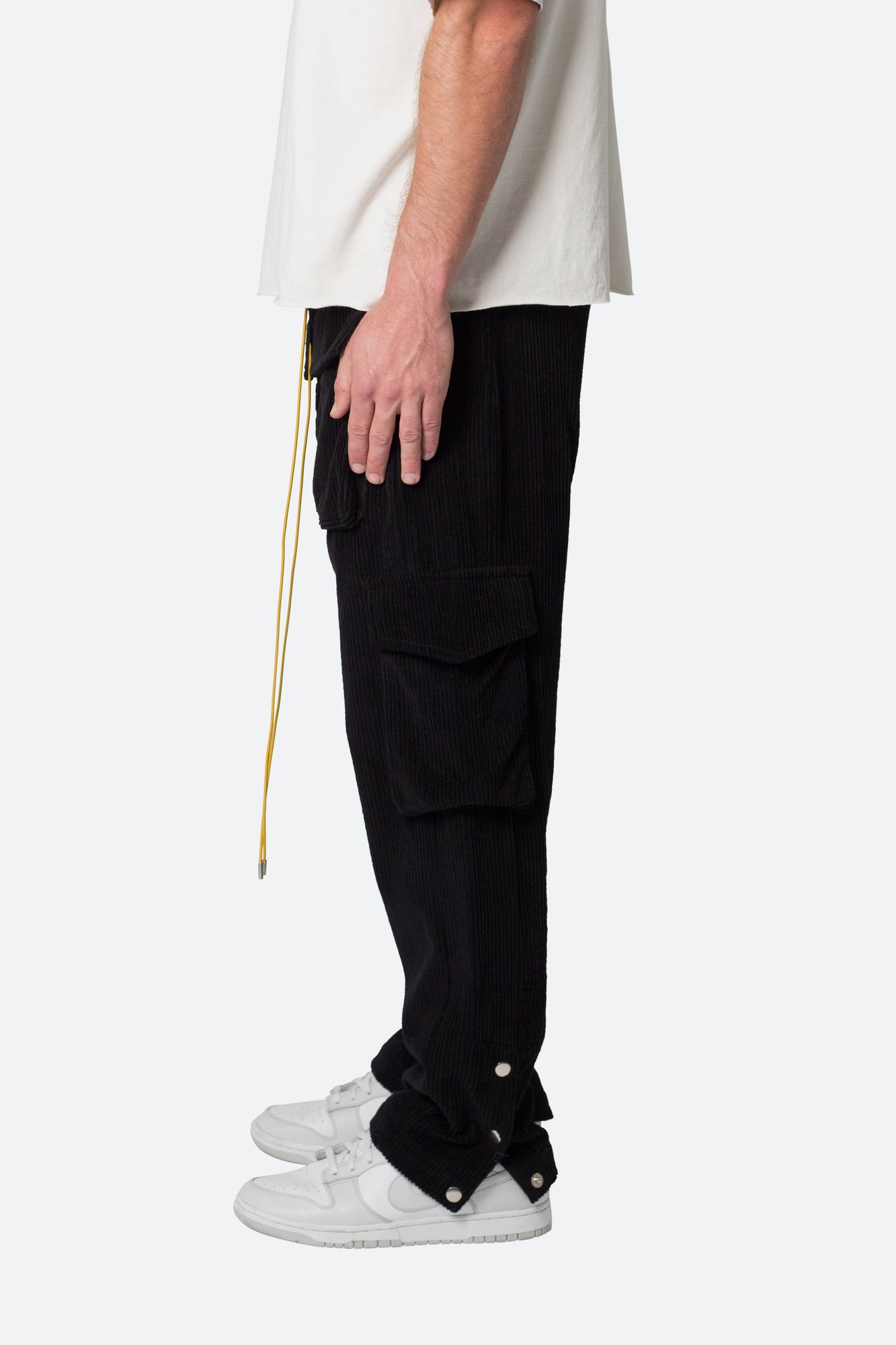 Corduroy Snap II Cargo Pants | Black