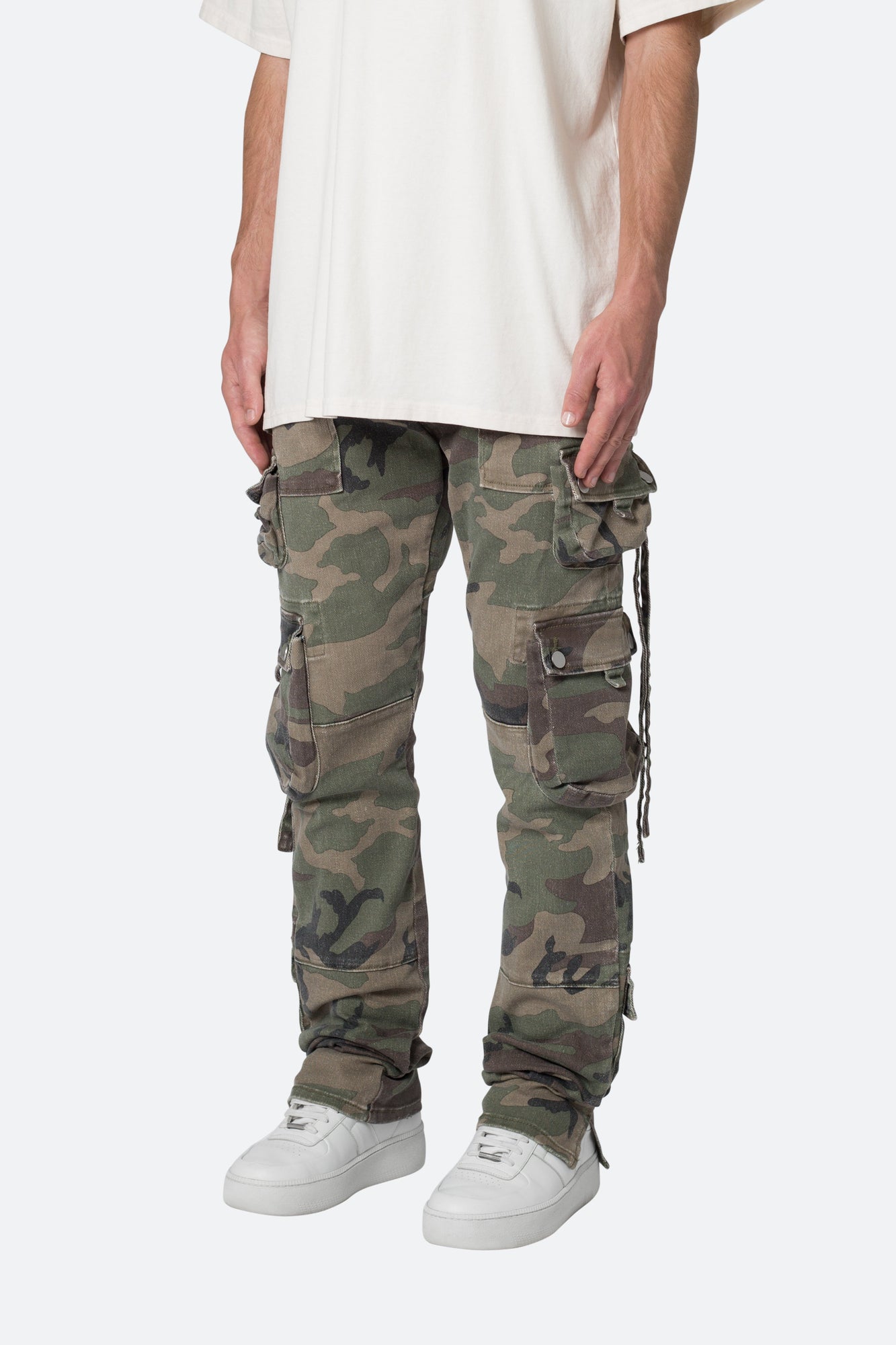 D152 Cargo Pants | Woodland Camo