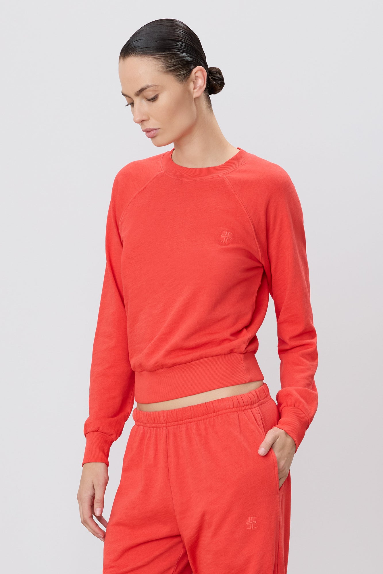 SHRUNKEN RAGLAN SWEATSHIRT - ETERNE