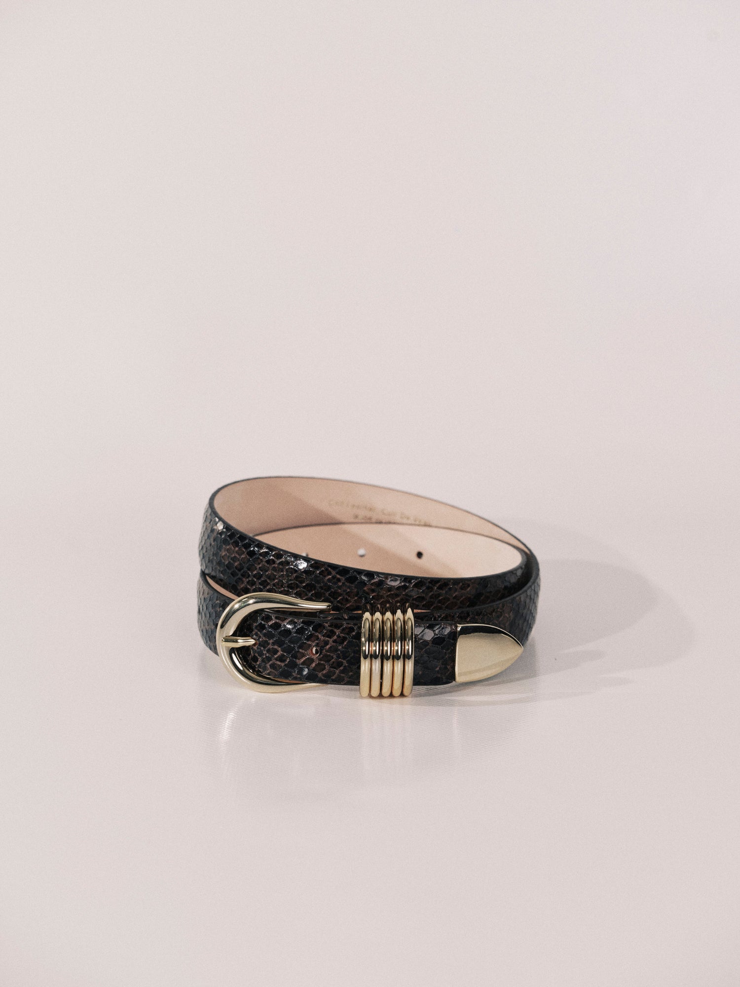 Hollyhock Seneca Snake Pale Gold | Seneca Snake & Pale Gold