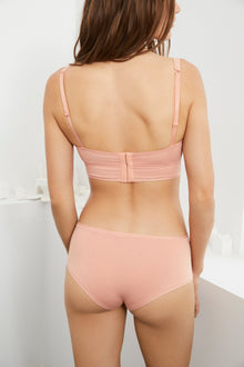 Essence Hipster Brief | Peach Sand