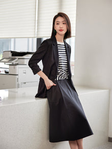 Silk Relaxed-Fit Blazer | Black