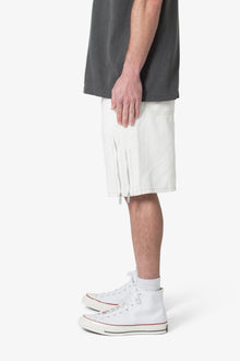 Elongated Zipper Denim Shorts | Off White