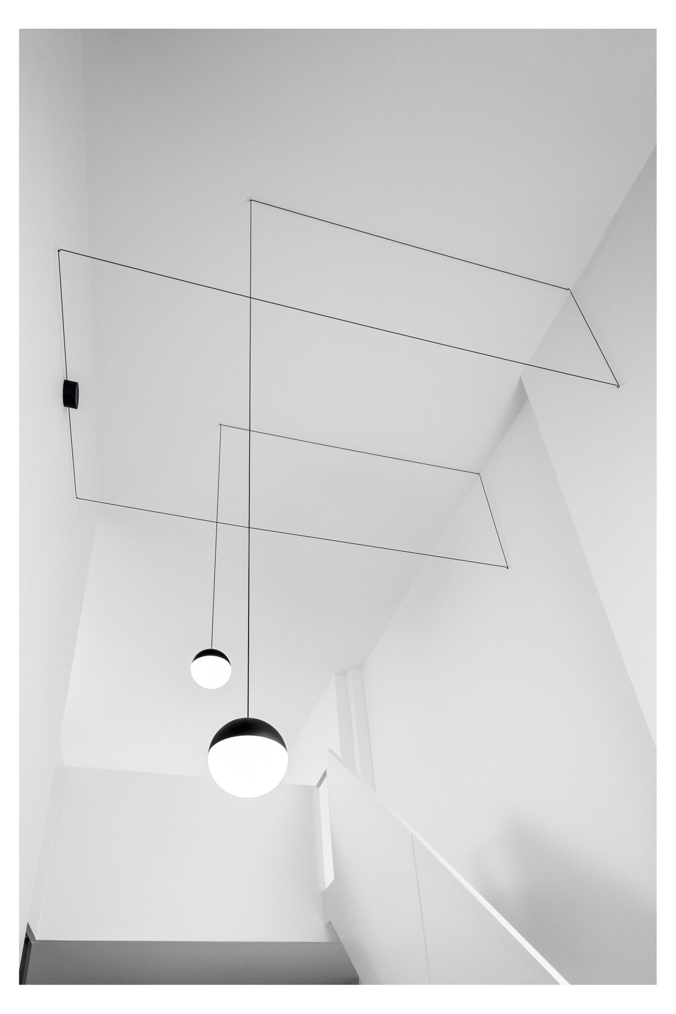 String Light Sphere Suspension 12m App | Blue