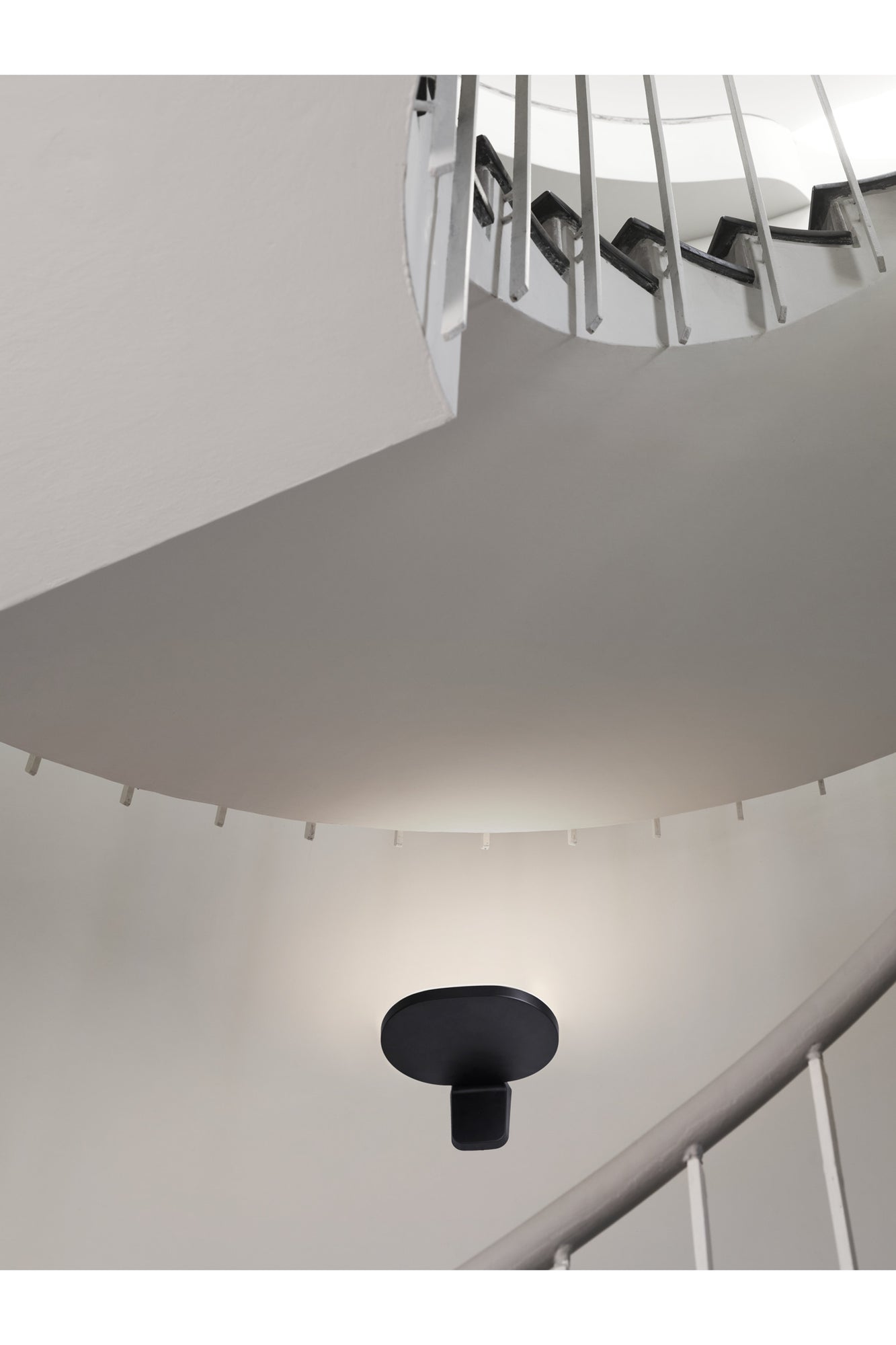Oplight Wall 2 | Satin Black