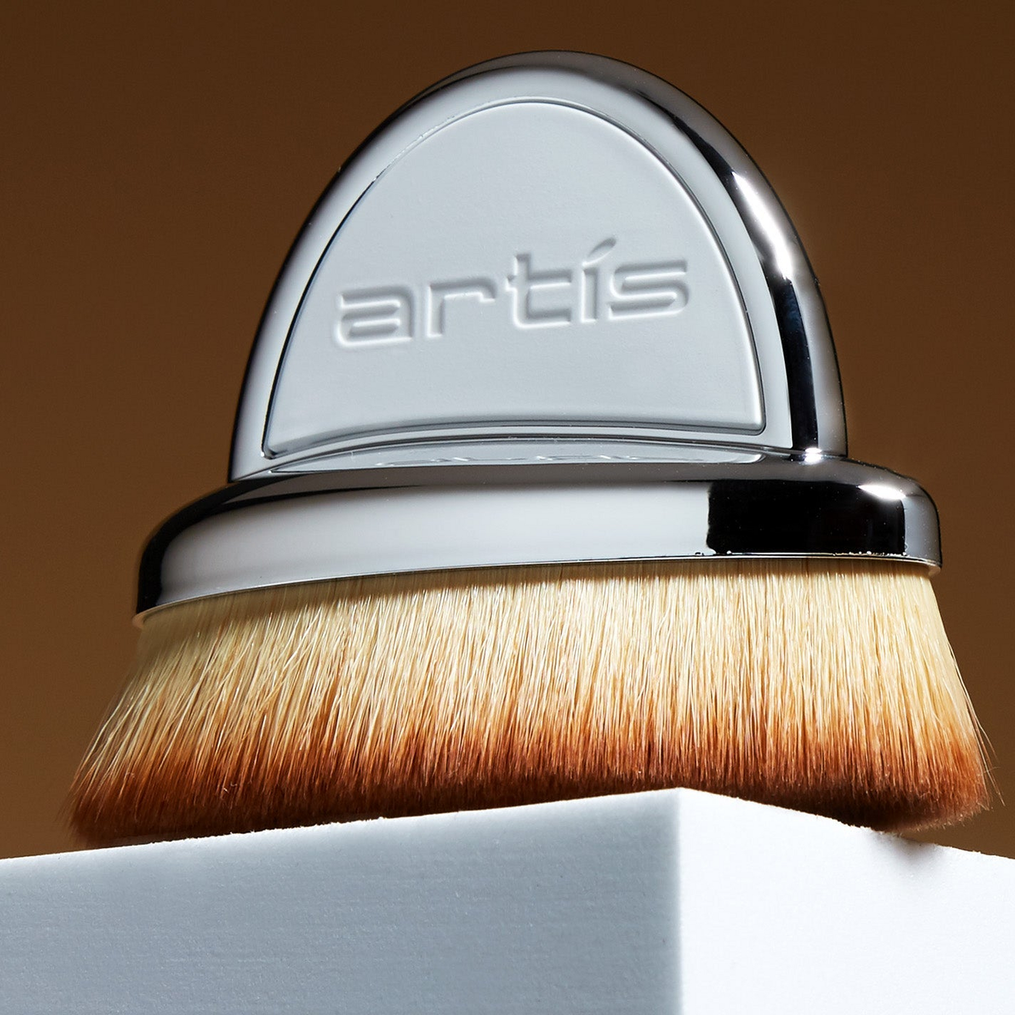 Fini Brush | Cosmetic Edition