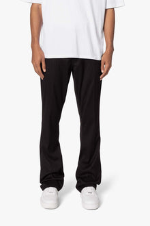 Front Pleat Flare Denim | Black