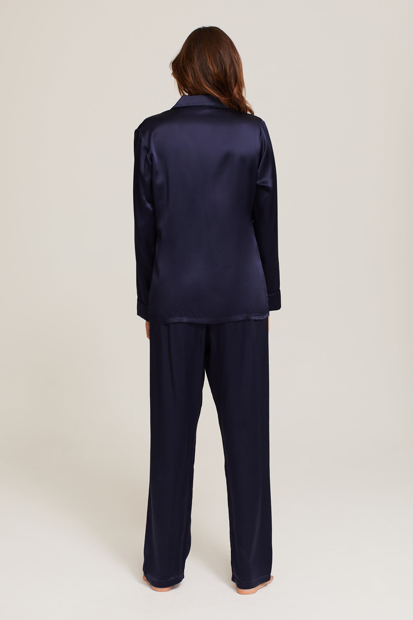 Fine Finishes Pyjama in Midnight - 100% Silk | Ginia Sleep