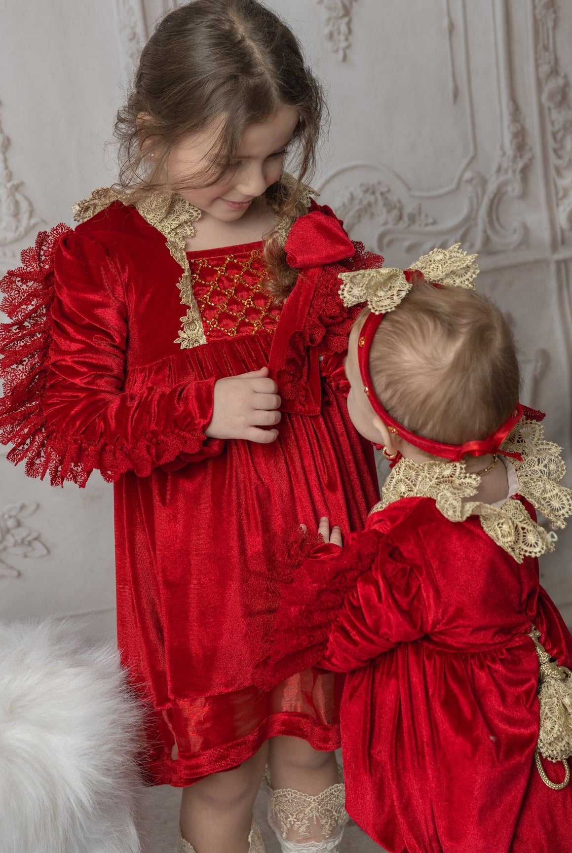 Girl | Victoria Velvet Dress | Red