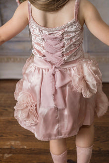 Girl | Vivian Velour Tank Top | Dusty Pink