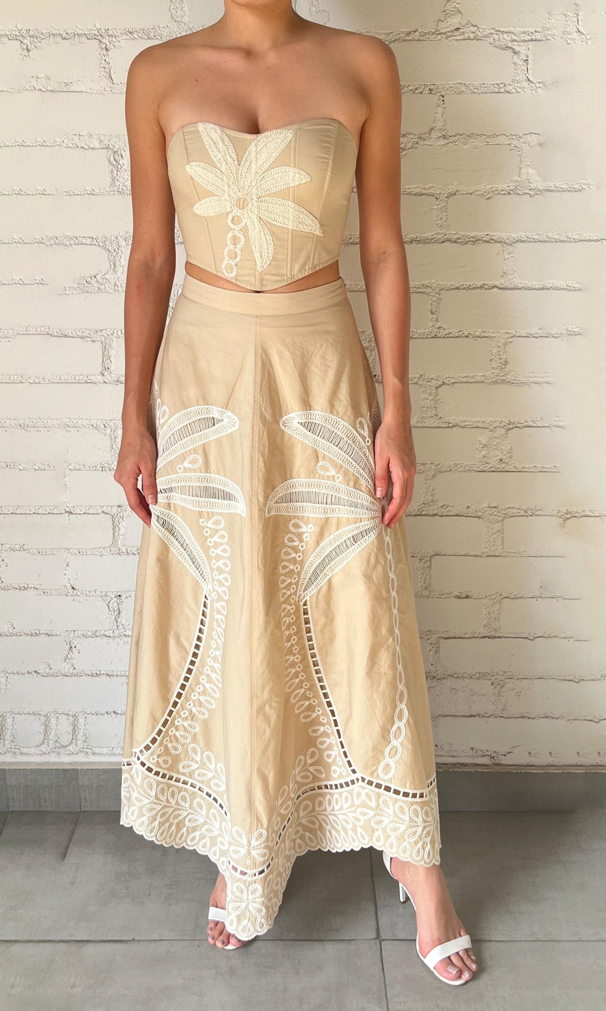 Hemant And Nandita | Ari Cotton Poplin Long Skirt | Beige