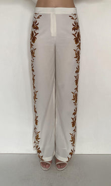 Hemant And Nandita | Ayra Viscose Heavy Crepe Pants With Slit | Ivory