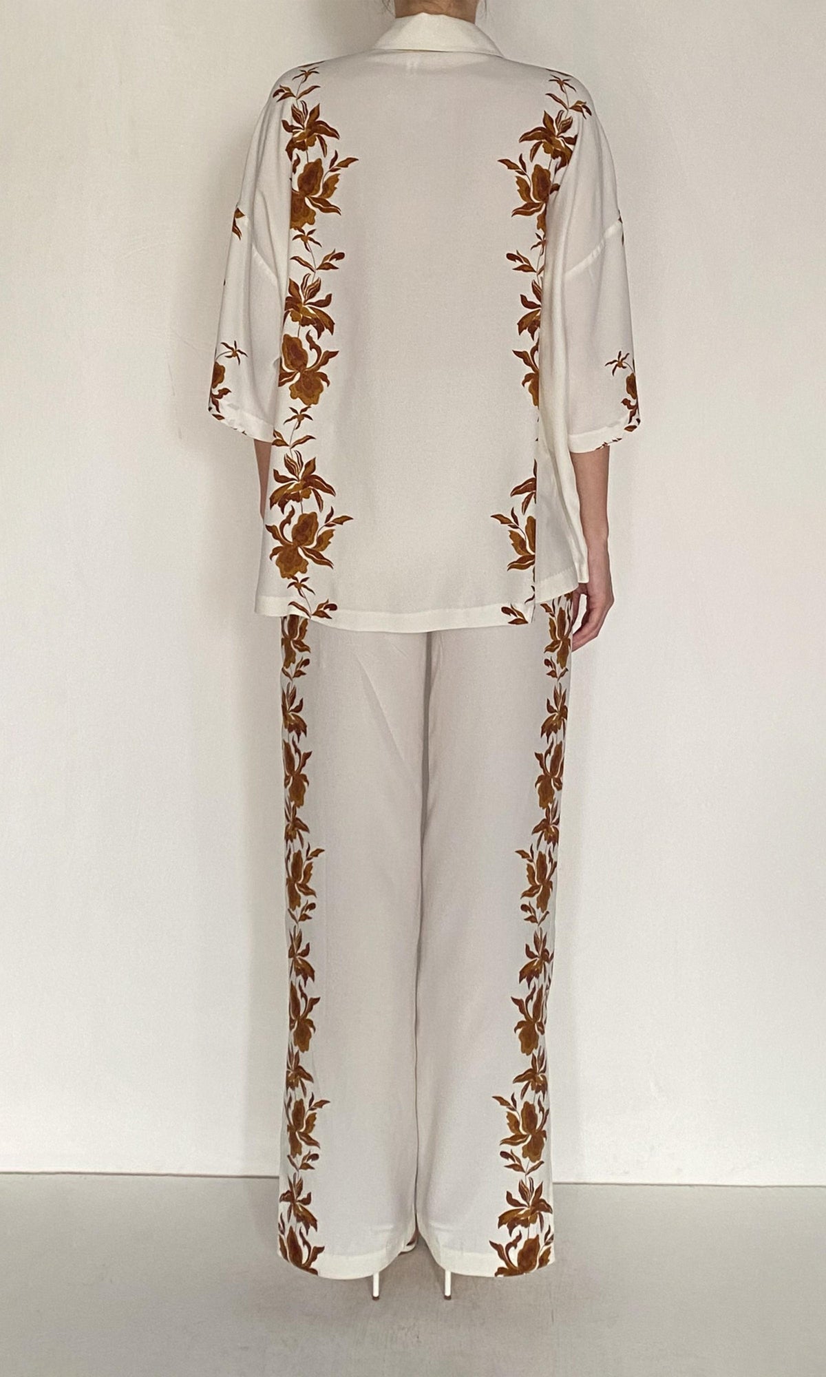 Hemant And Nandita | Ayra Viscose Heavy Crepe Oversized Shirt | Ivory