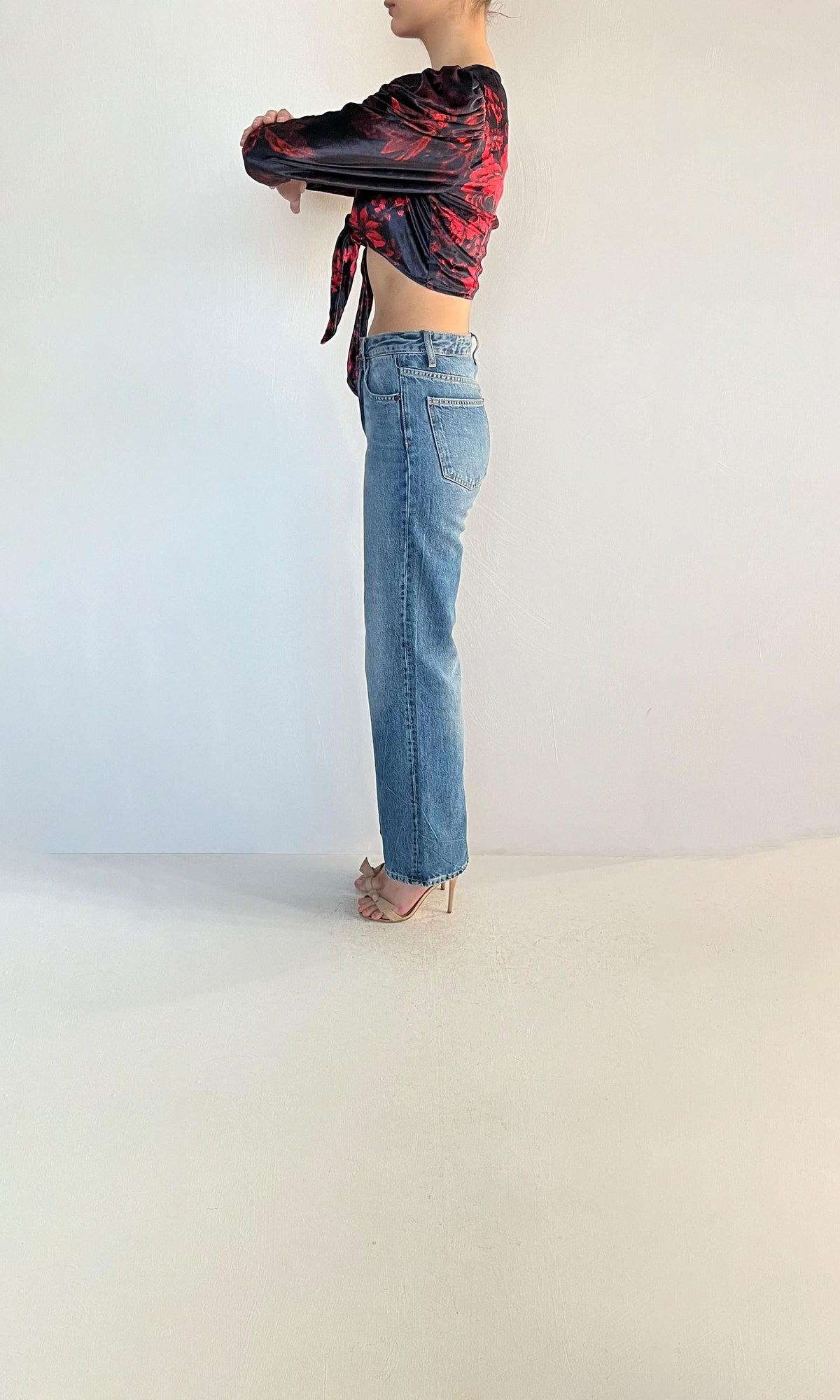 Womens | Inv Velvet Top | Black/Red