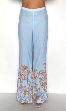 Hemant And Nandita | Riah Viscose Heavy Crepe Wide Leg Pants | Powder Blue