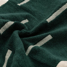 Verdant/Ecru