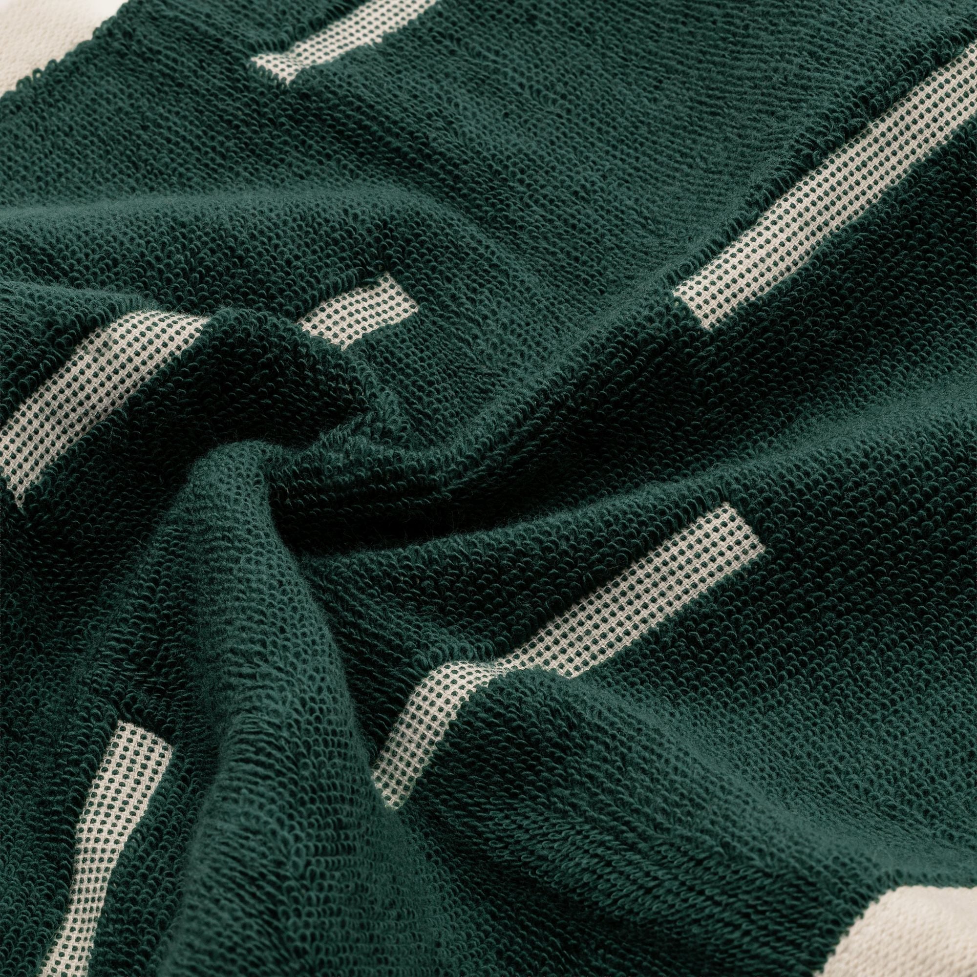 Verdant/Ecru