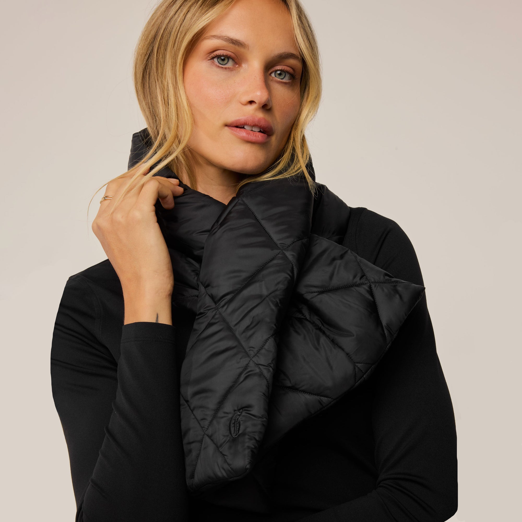 Women | Eos Scarf | Shepherd