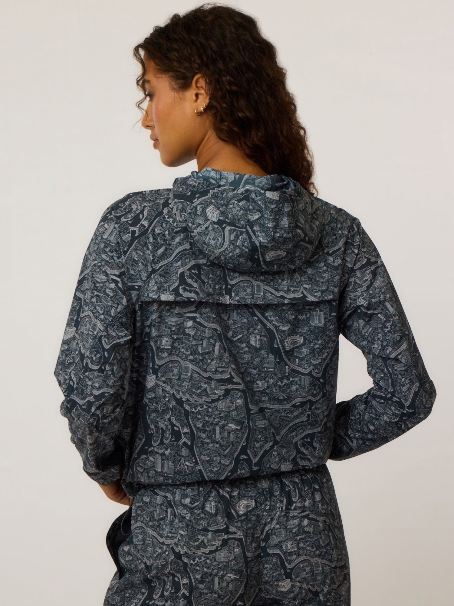 Women | Utopia Newago Half-Zip Jacket | Anthracite