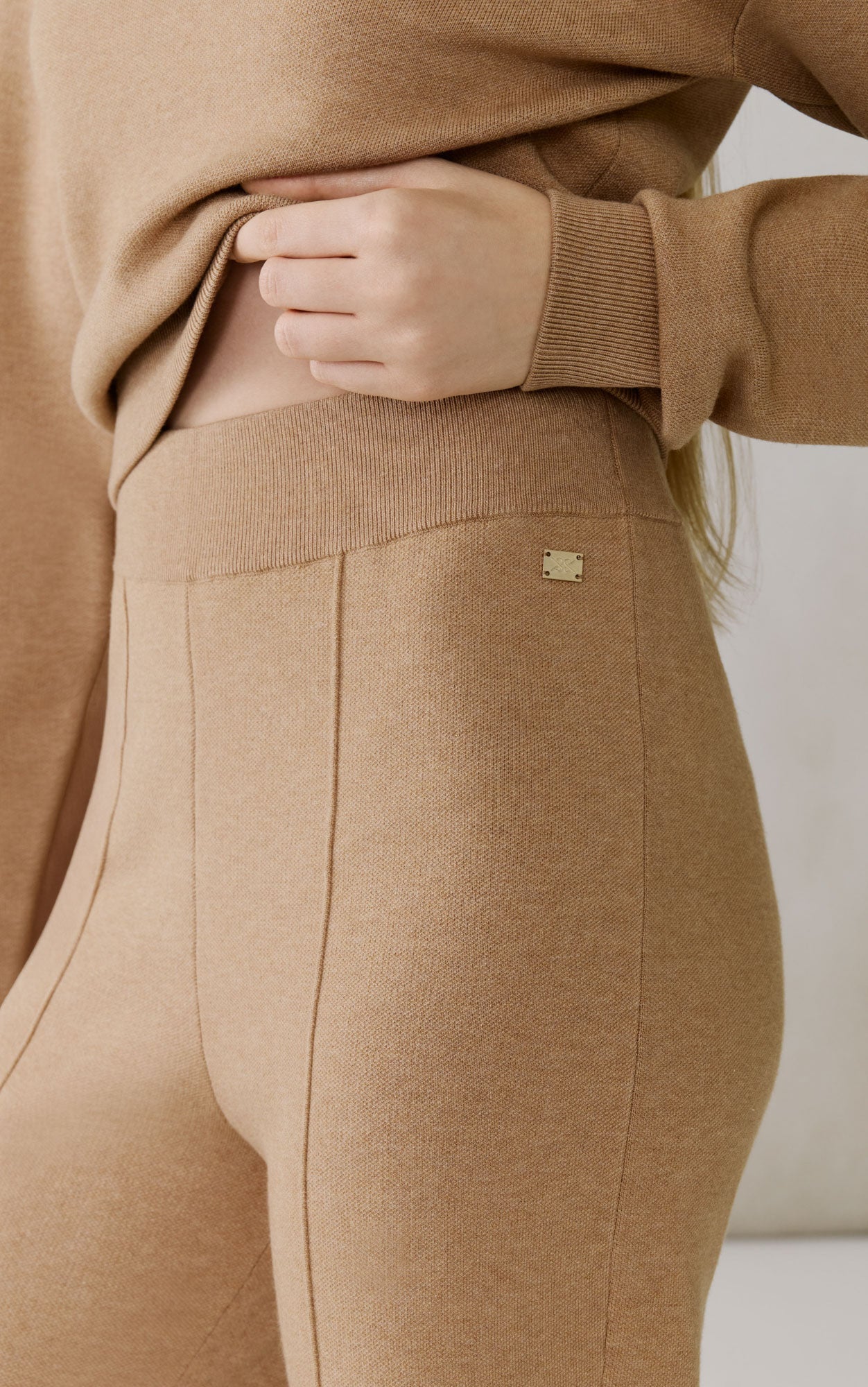 Lindsey Fit And Flare Pant | Teak Heather