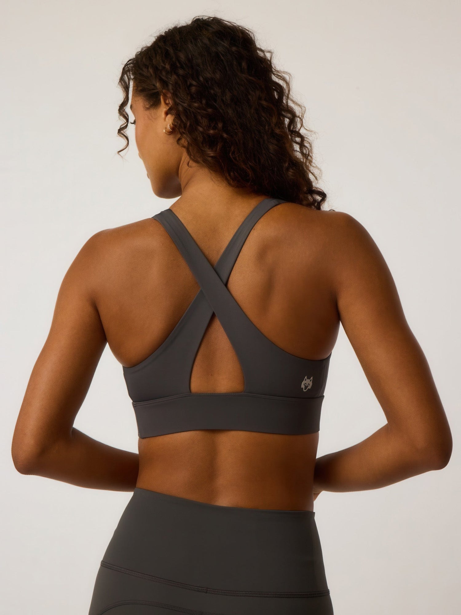 Women | Soleil Sports Bra | Anthracite