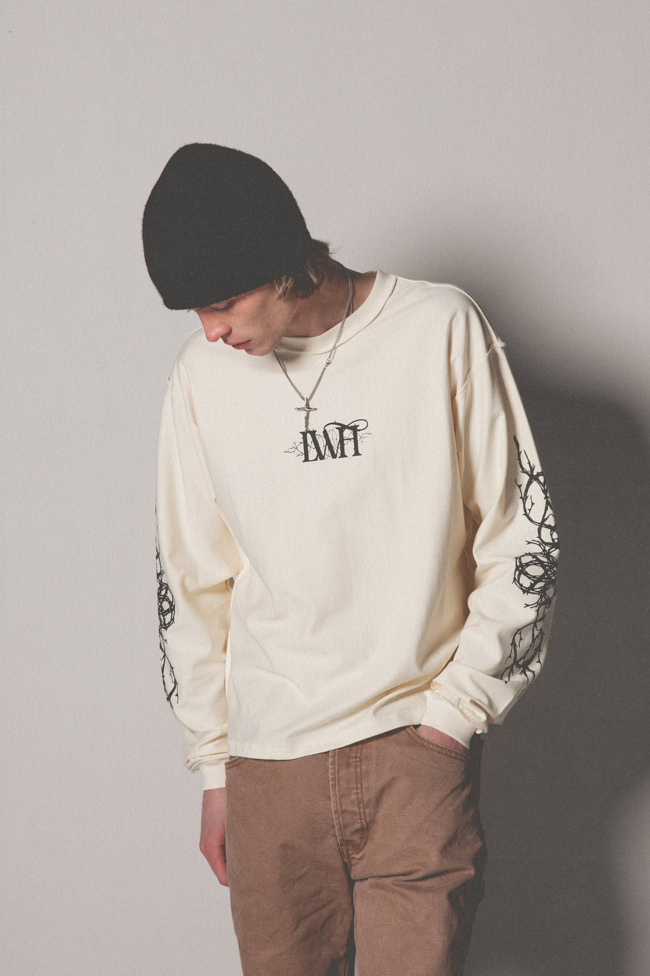 LWH Thorn Logo L x S Tee | Vintage White