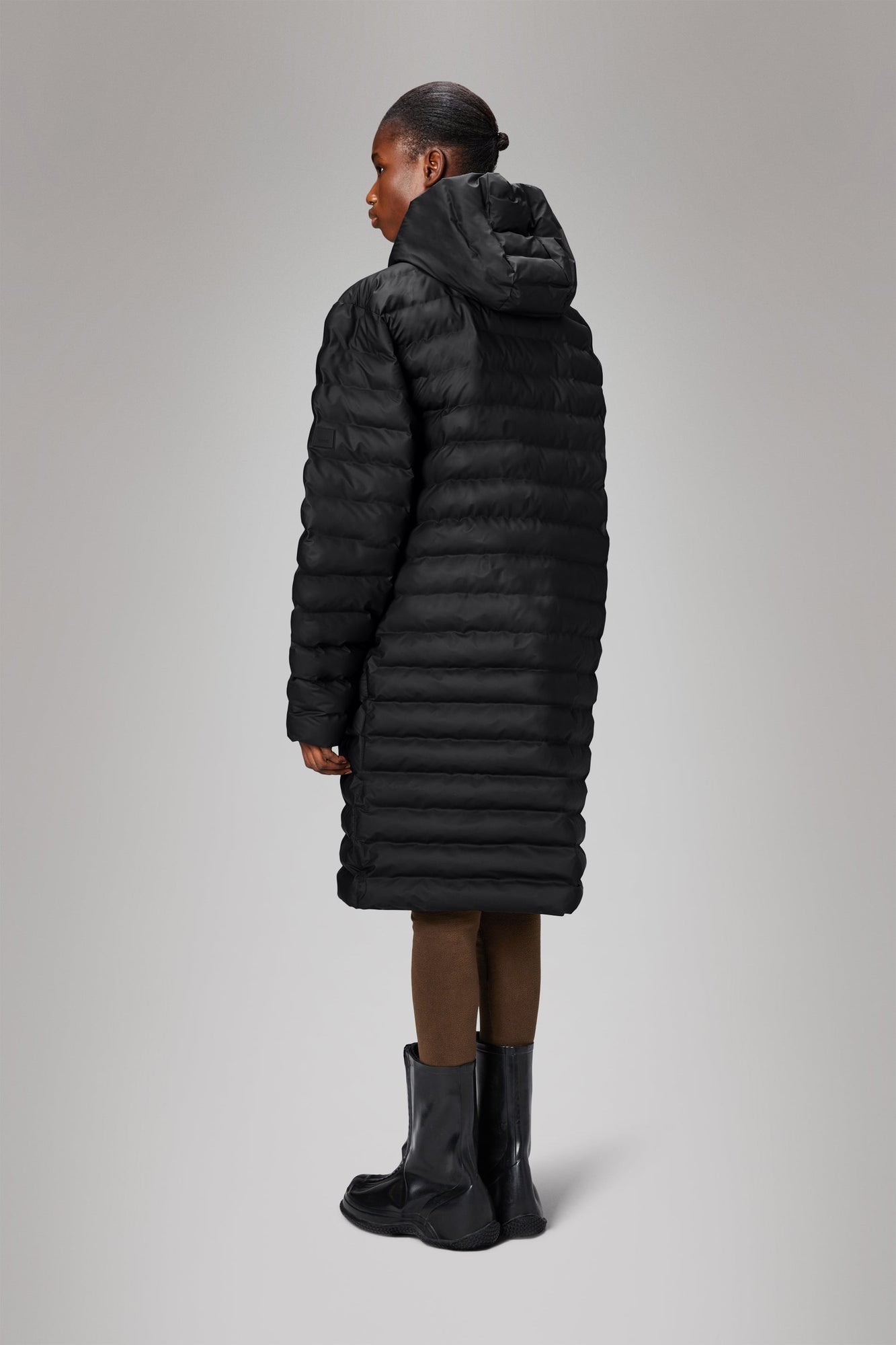 Lohja Longer Puffer Jacket | Black