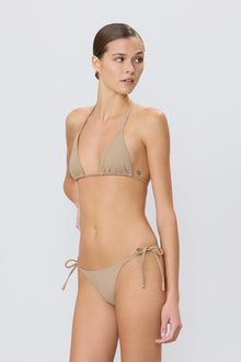 ISLA BOTTOM - ETERNE