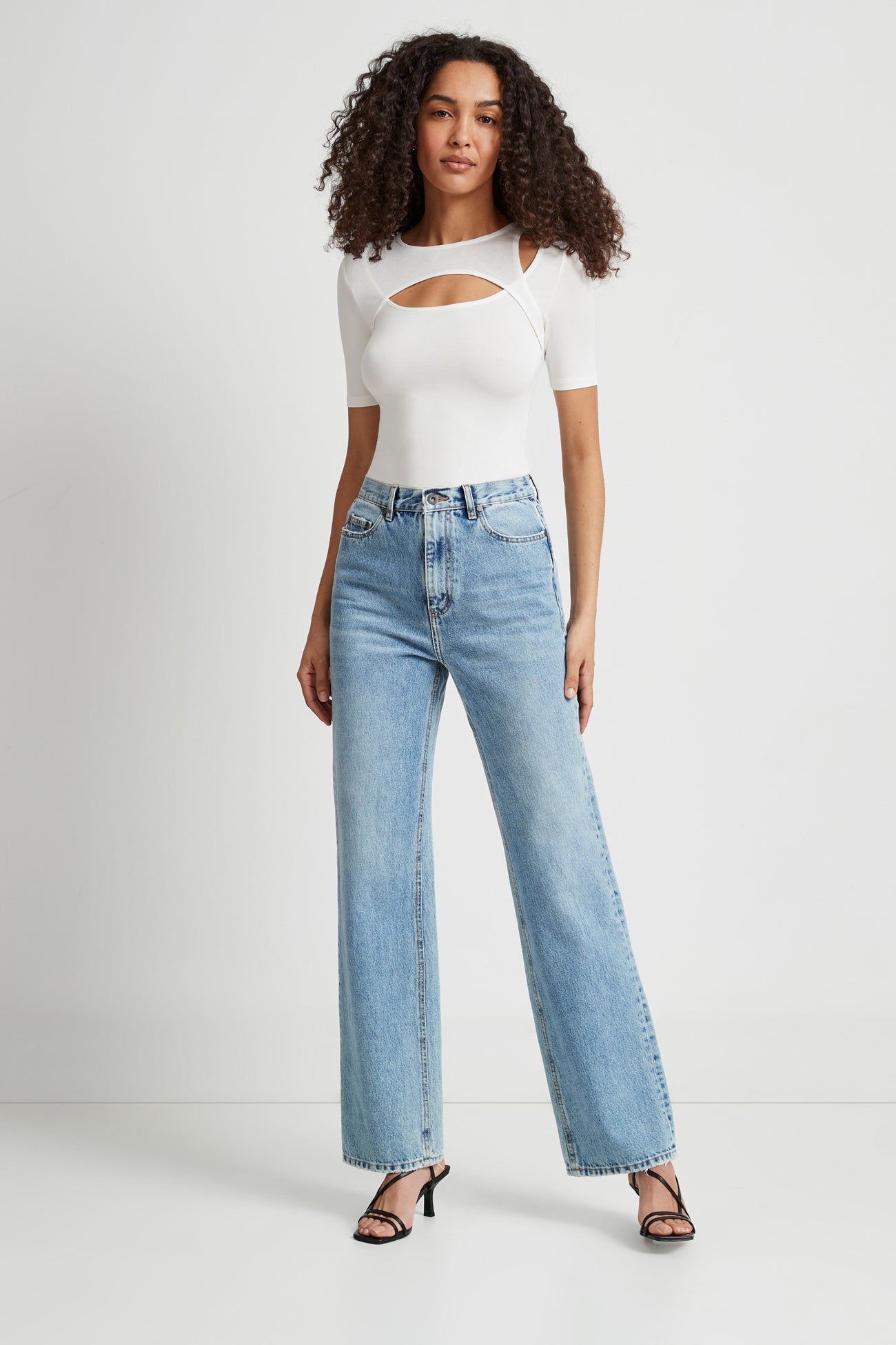 #Off White