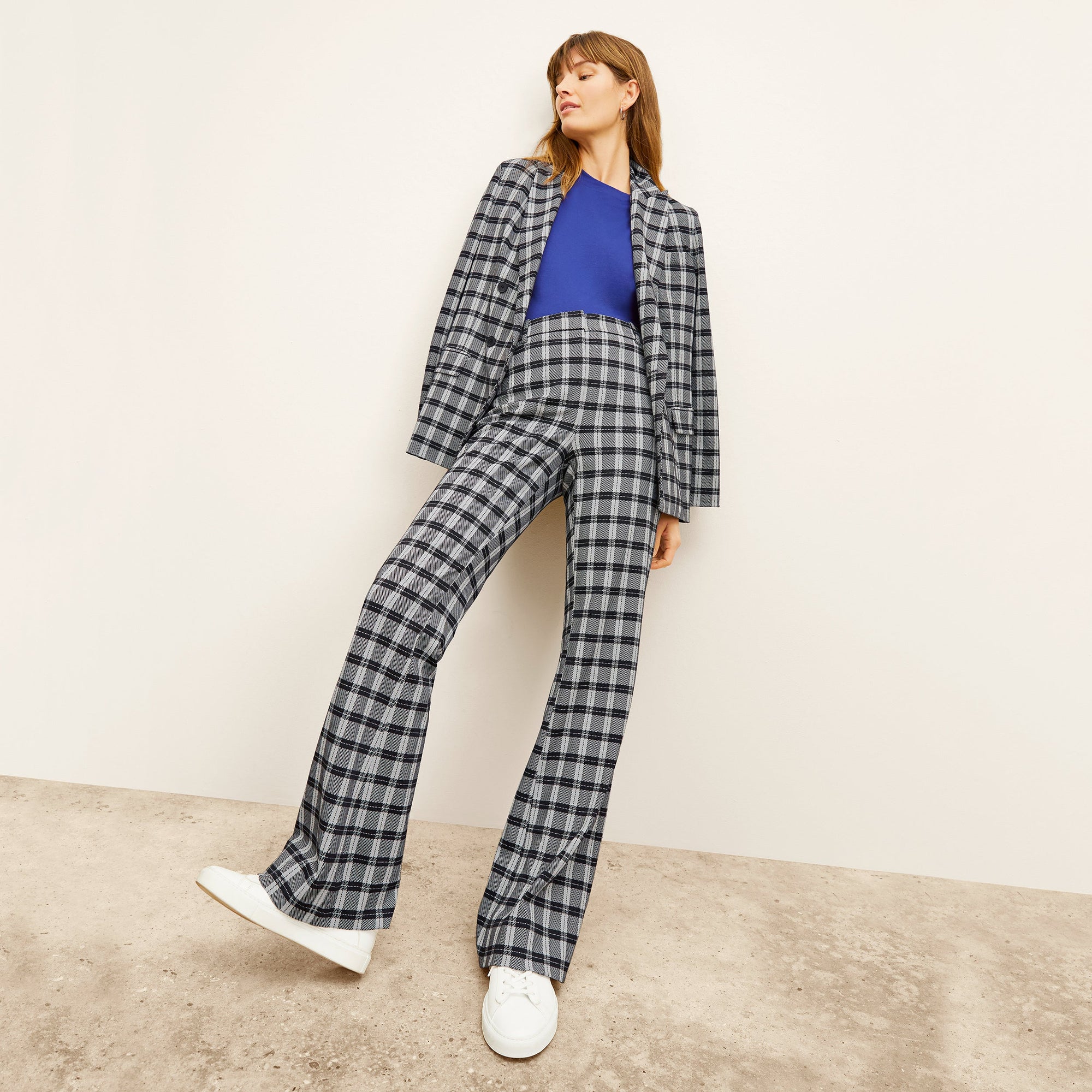 Front image of a woman wearing the O'Hara Blazer | Exclude