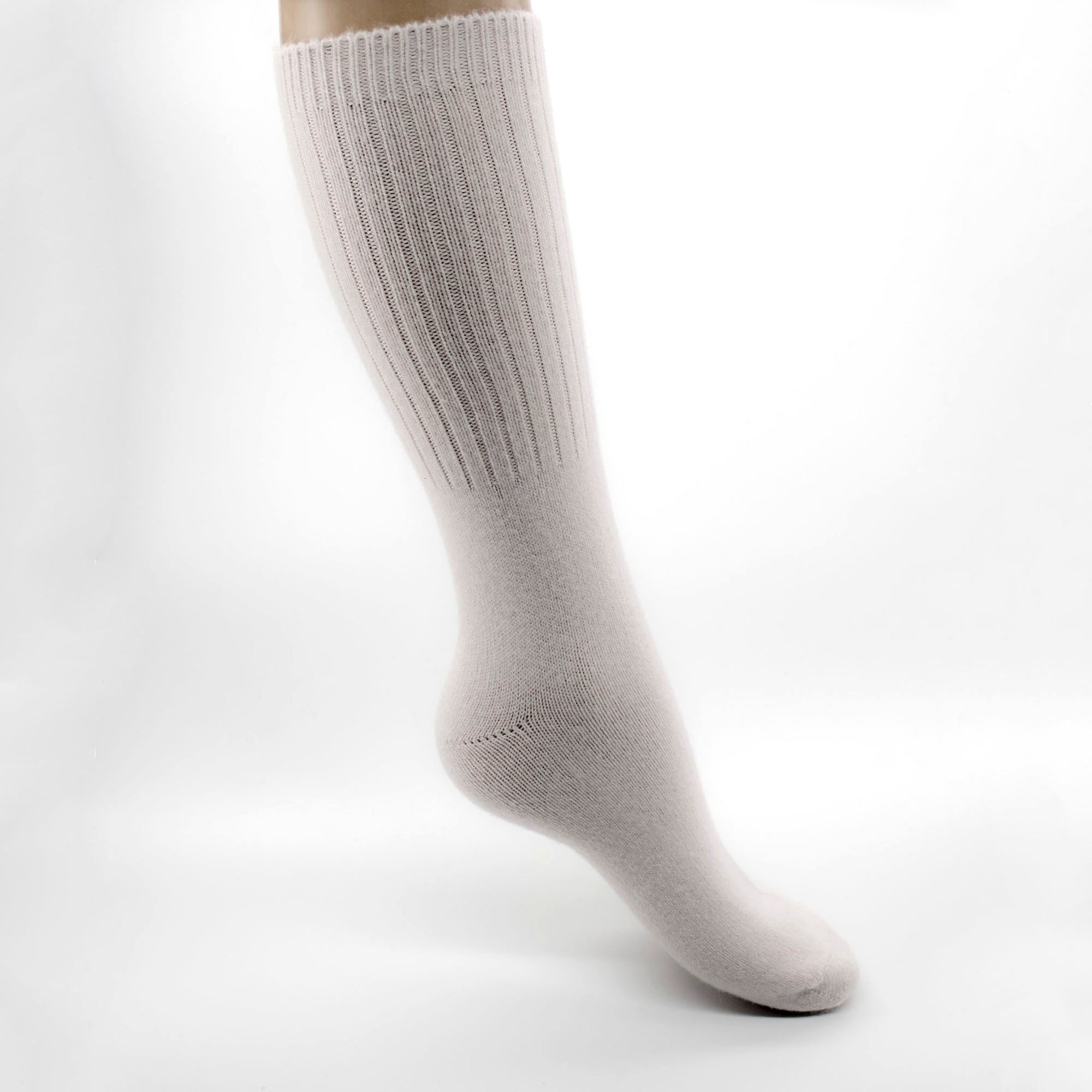 Unisex | Cashmere Blend Ankle Socks | Yogi Ivory