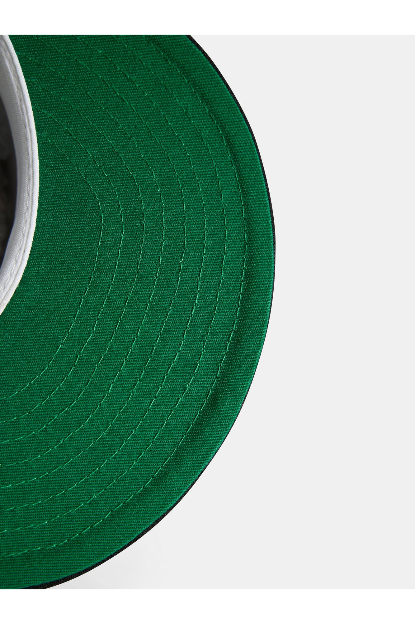 Men | 5950 JL Green UV | Black