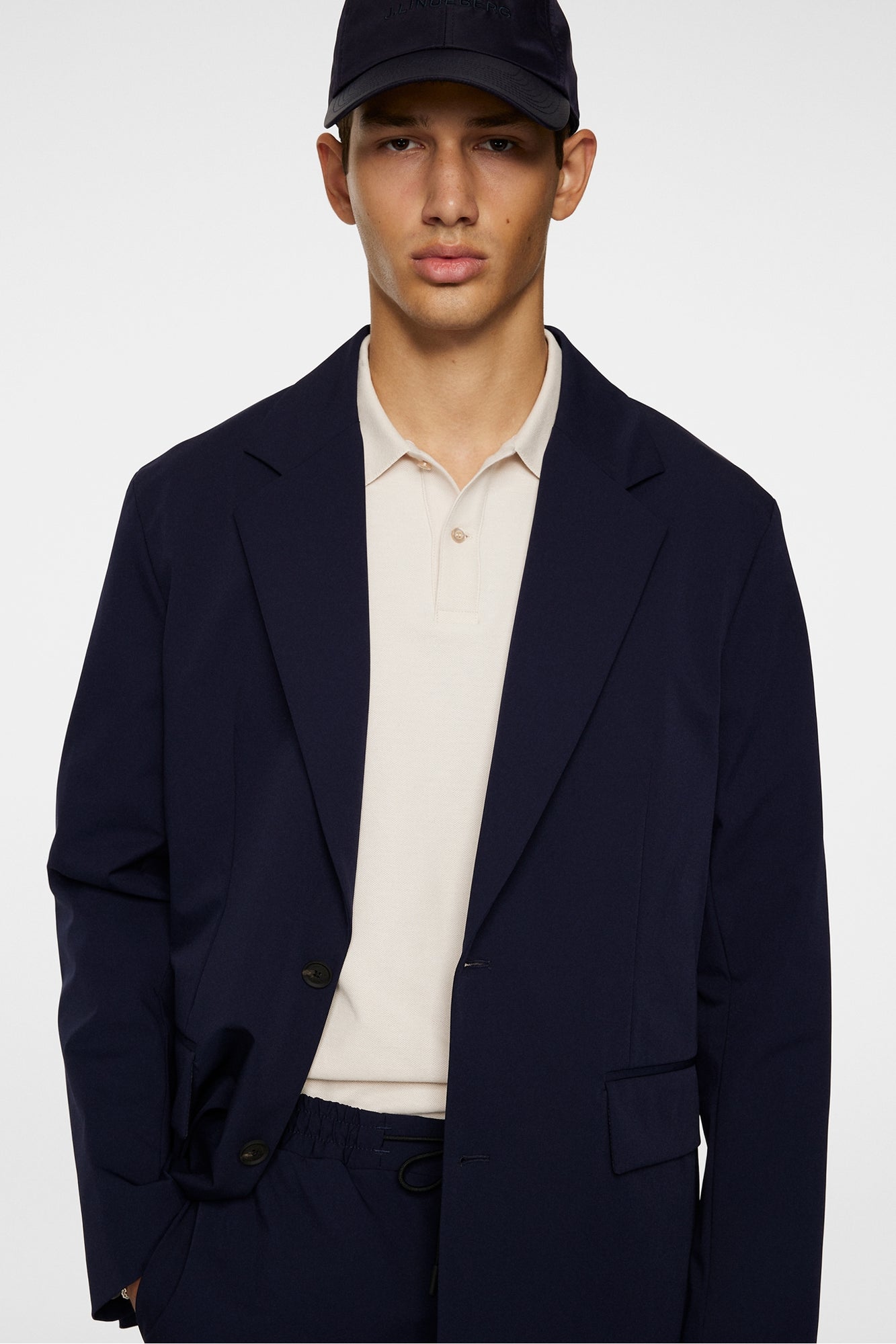 Men | Andre U Tech Bi Stretch Blazer | JL Navy