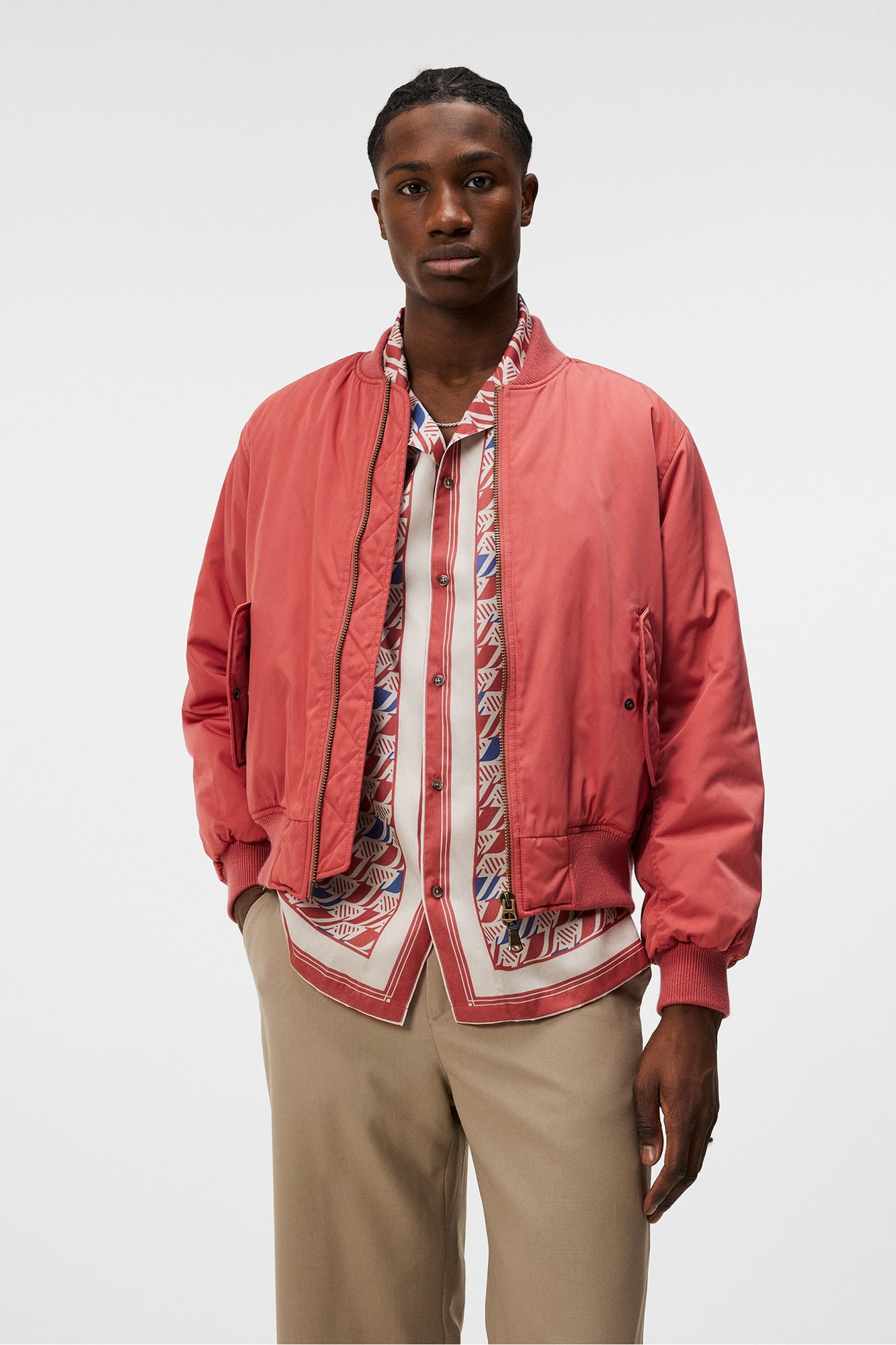 Men | Bradfield Twill Nylon Jacket | Dusty Cedar