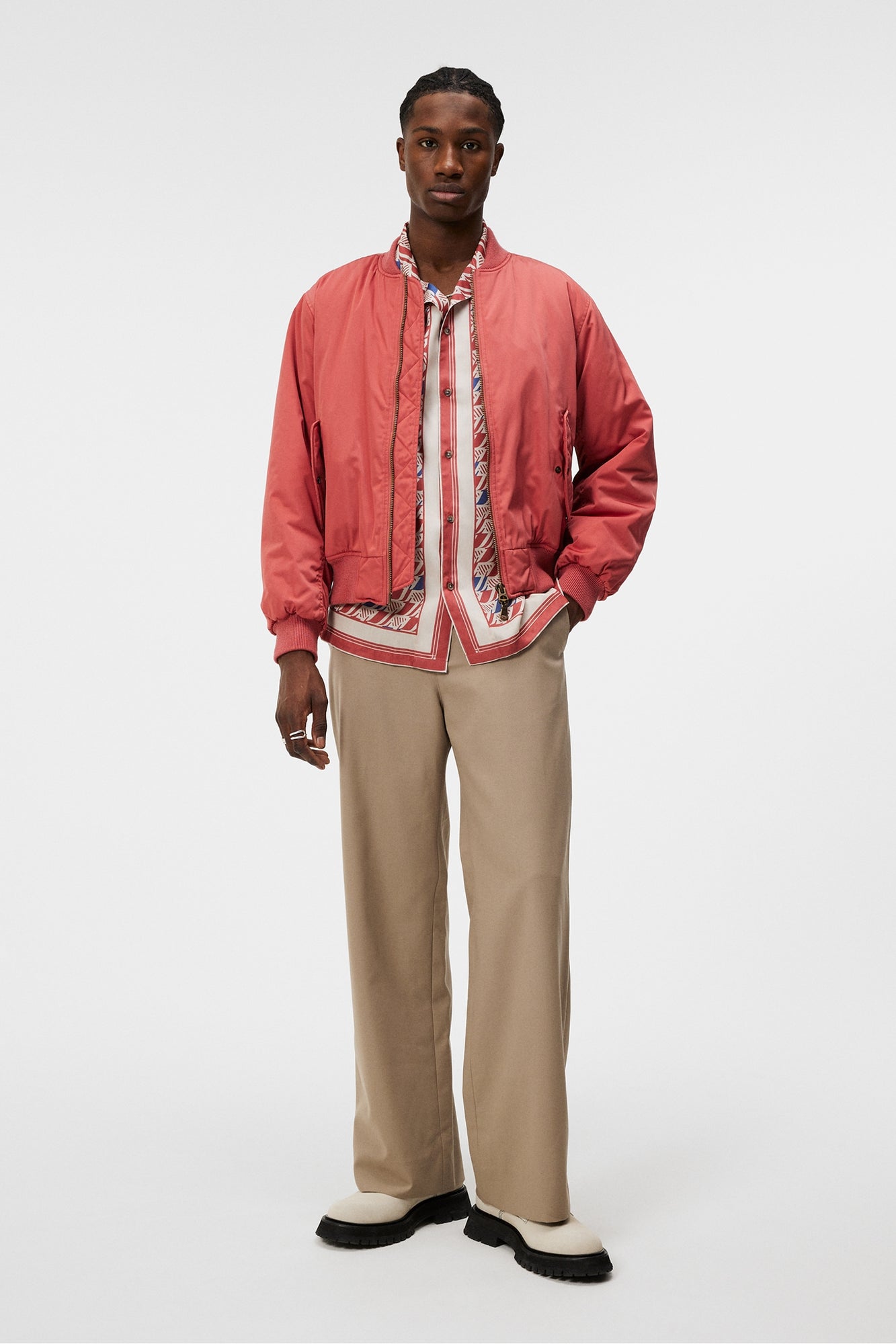 Men | Bradfield Twill Nylon Jacket | Dusty Cedar