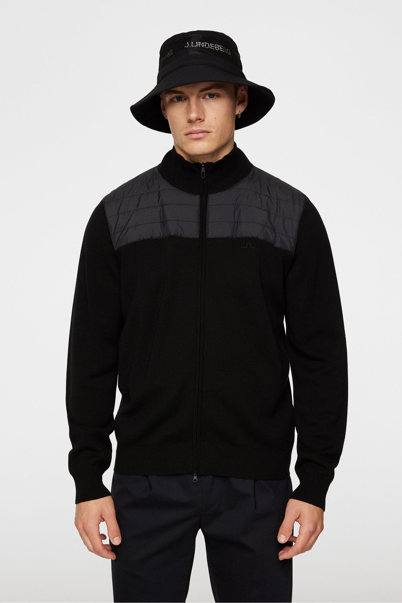 Men | Bridge Knitted Hybrid Sweater | Black (V1)