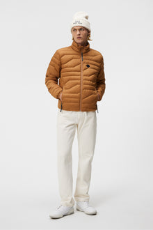 Men | Cliff Light Down Jacket | Chipmunk