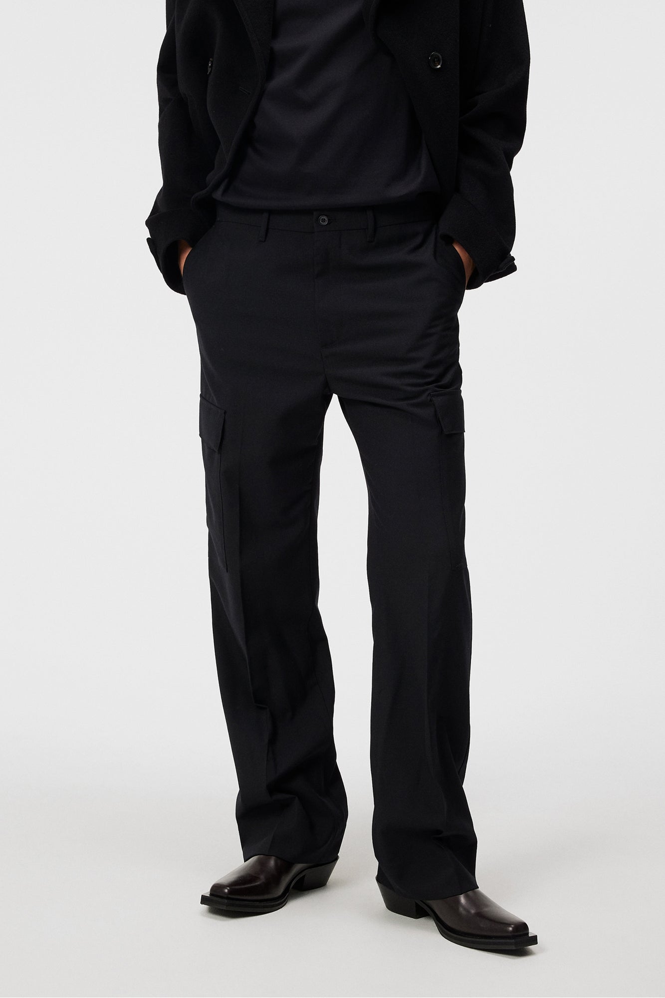 Men | Haij Wool Cargo Pants | Black