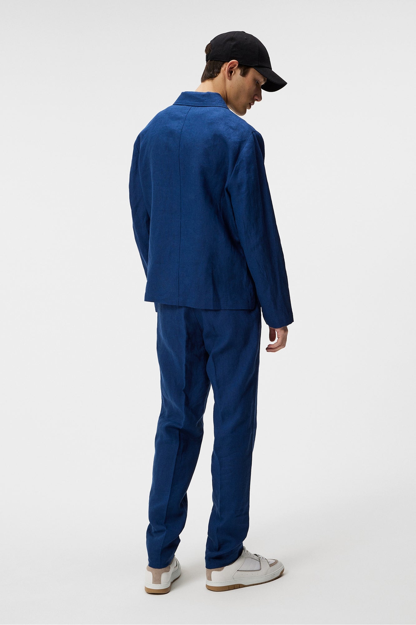 Men | Julius Linen Overshirt | Estate Blue