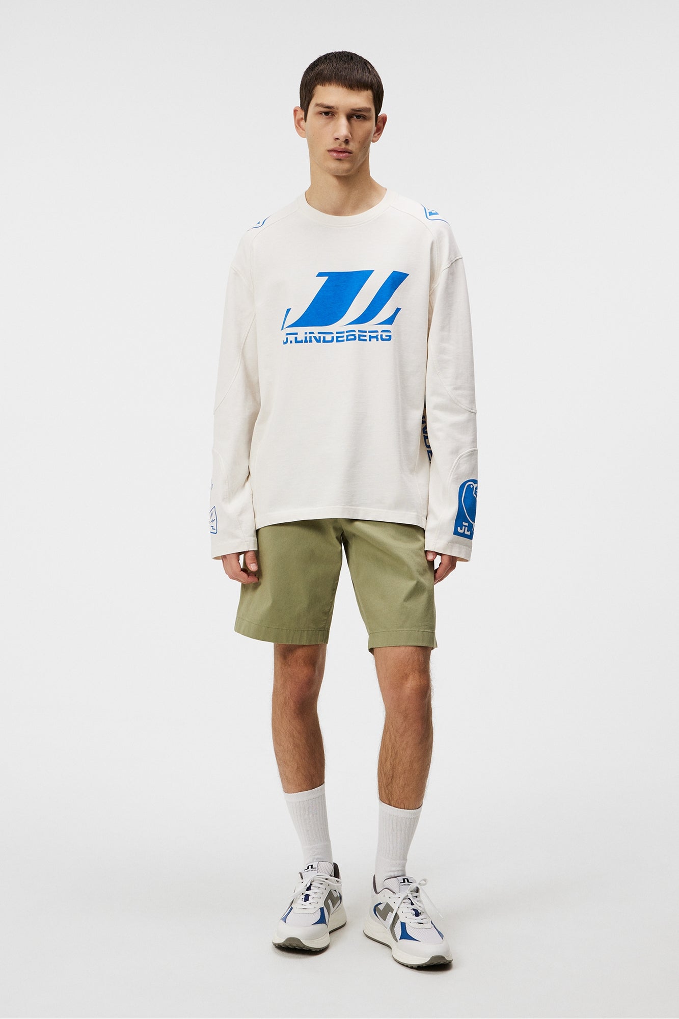 Men | Nathan Cloud Satin Shorts | Oil Green