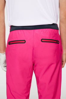 Men | The Reveal Tech Pant | Pink Peacock