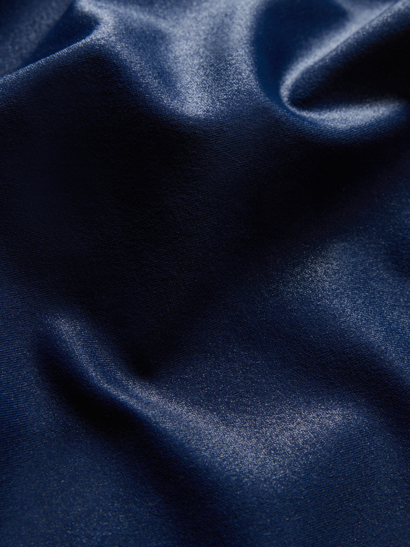 Action Bra 2.0 in Takara Shine | Navy Blazer