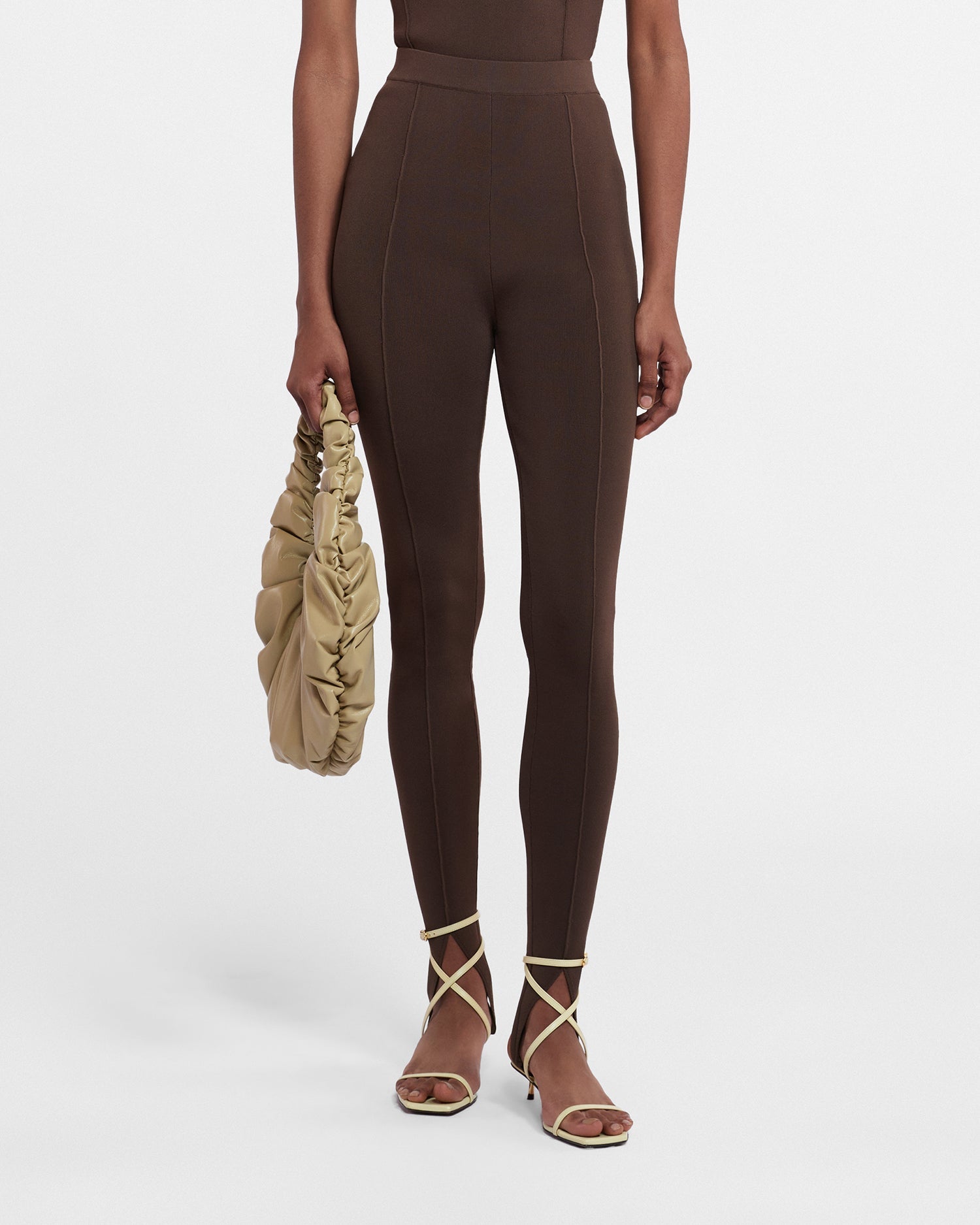 Eveline Stirrup-Detail Leggings | Bitter Chocolate